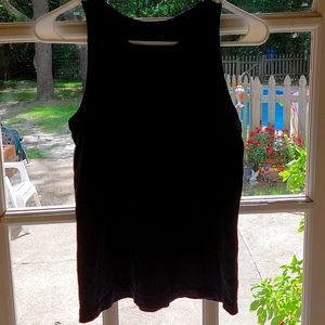 Everlane tank top